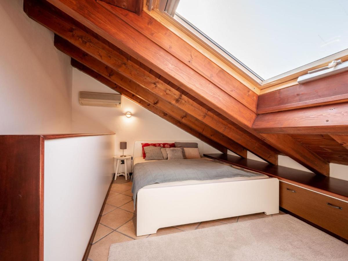 Apartment Borgo San Giulio By Interhome Pettenasco Bagian luar foto